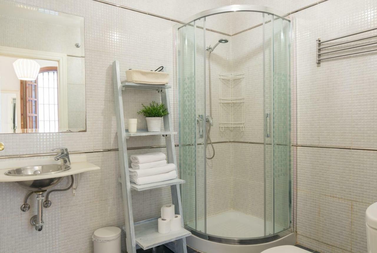 Lyrioshomes Malaga La Merced Centro Kültér fotó